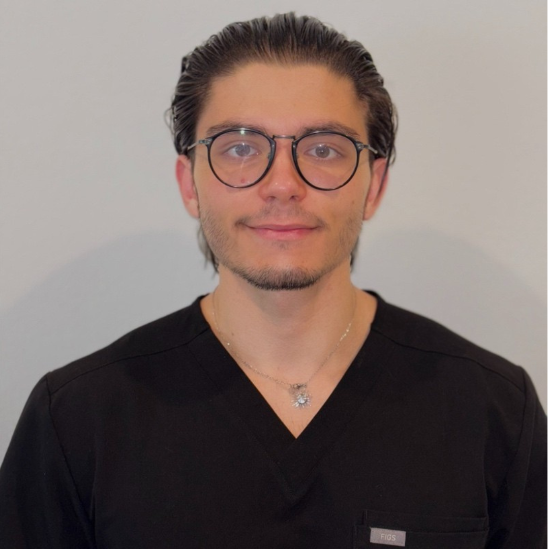 Ruiz, Jorge Mora - B.S., MBA