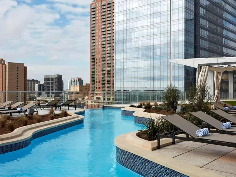 houmq-river-3599-hor-clsc